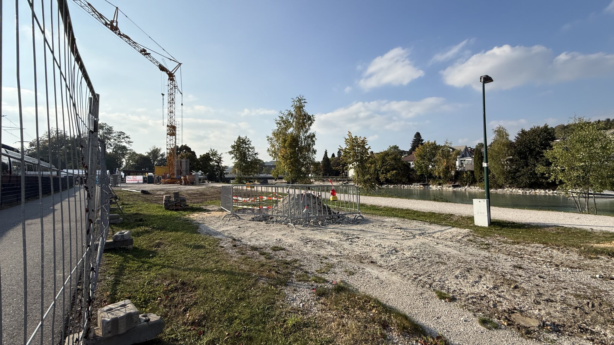 Bauarbeiten Kühlleitung Attersee Ager